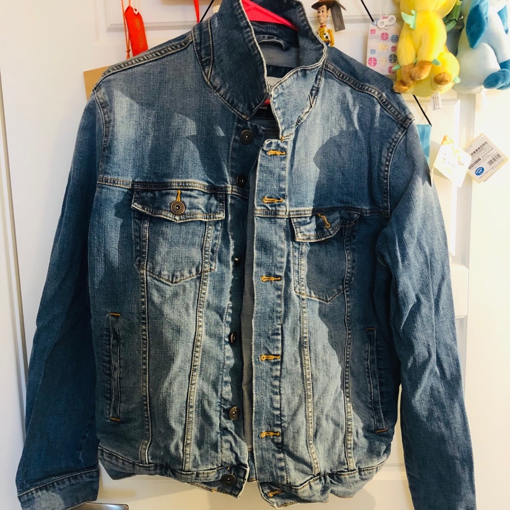 Men’s denim jacket
